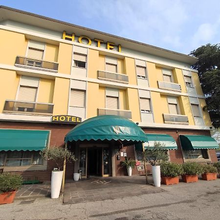 Hotel Industria Brescia Exteriér fotografie