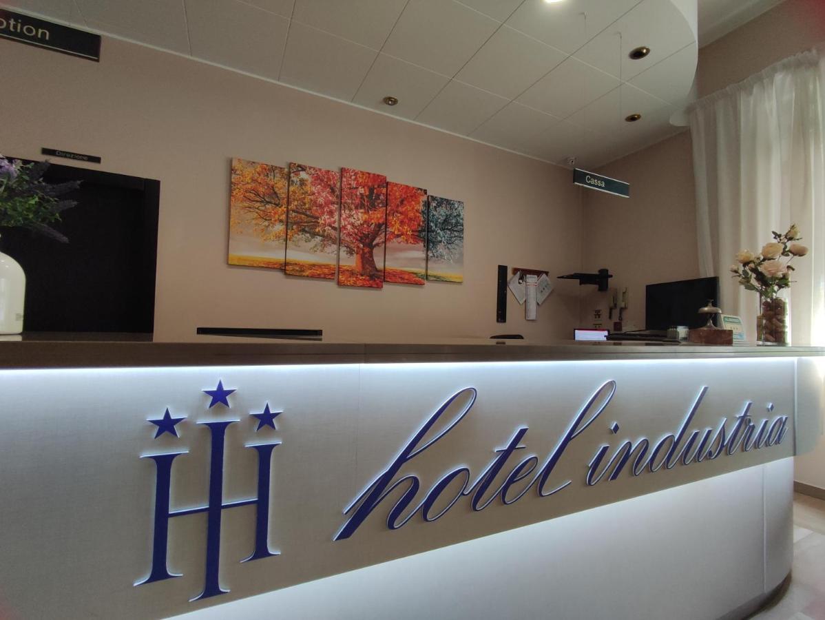 Hotel Industria Brescia Exteriér fotografie